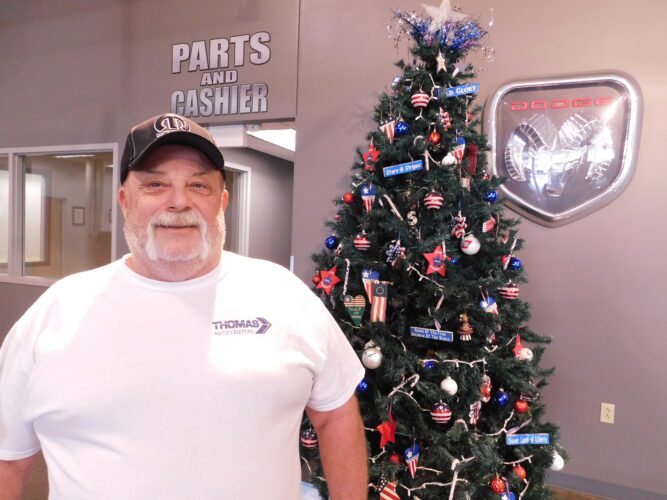 Freedom Tree to bring Christmas to veterans | News, Sports, Jobs - The ...